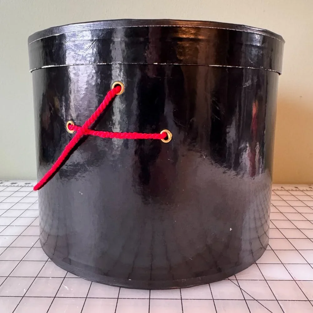 Vtg Saks Fifth Avenue Round Hat Box Black Red Logo Storage Case Travel Display